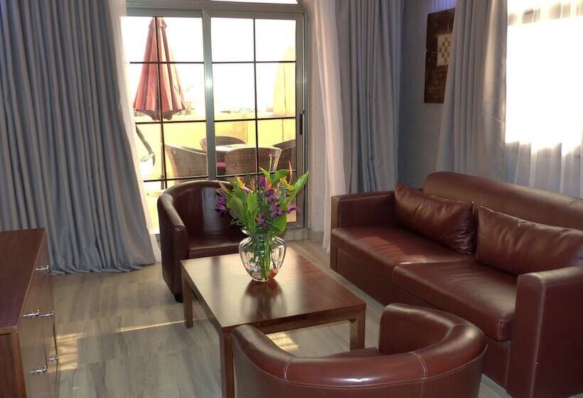 Days Hotel & Suites Dakar