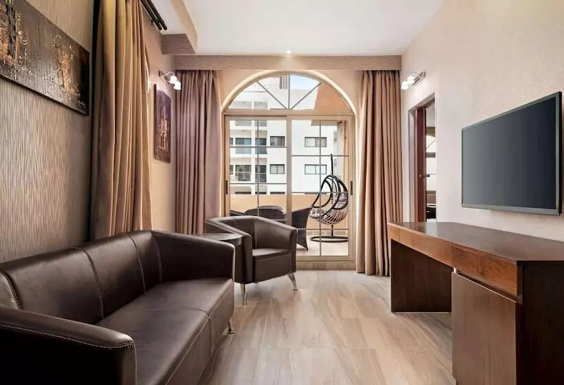 Days Hotel & Suites Dakar