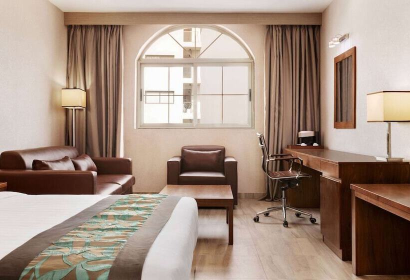 Days Hotel & Suites Dakar