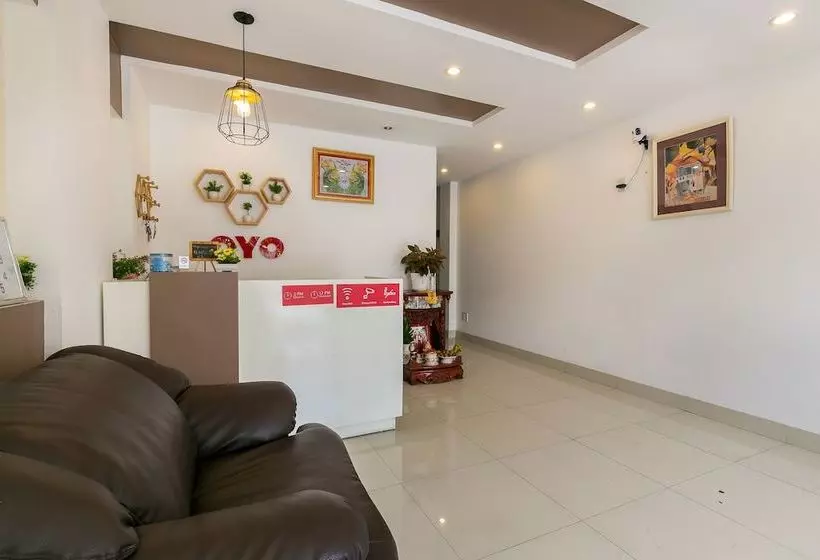 هتل Idea Homestay By Oyo Rooms