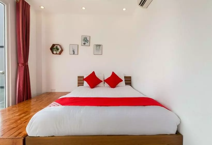 هتل Idea Homestay By Oyo Rooms