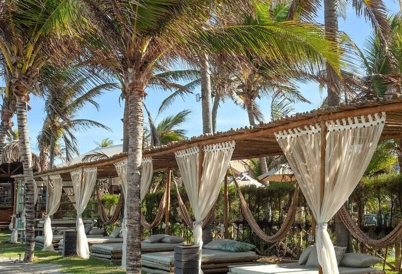 Отель Varandas Beach