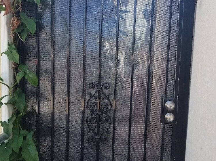 膳宿费 Cynnies Home