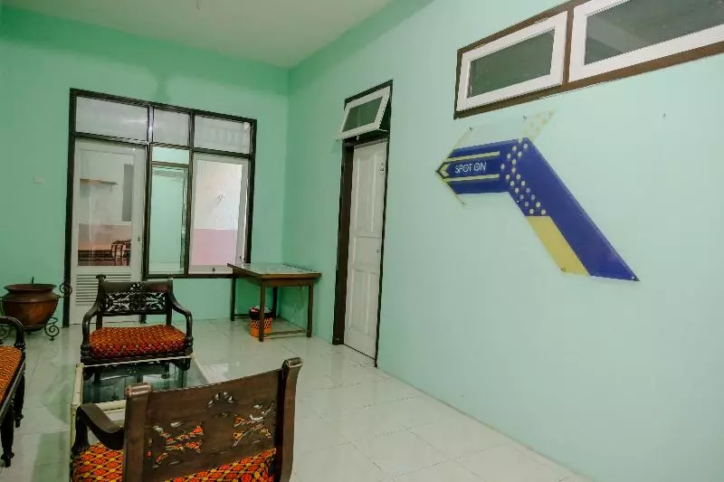 Hotel Spot On 2046 Villa Hardi