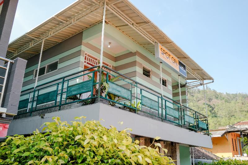 Hotel Spot On 2046 Villa Hardi