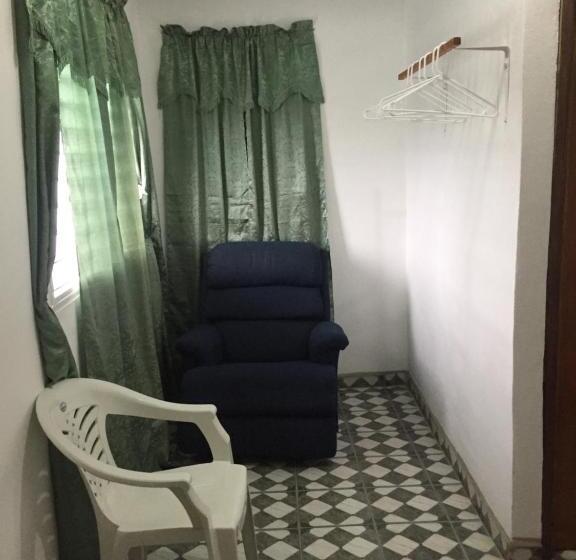 ペンション Matus Guest House