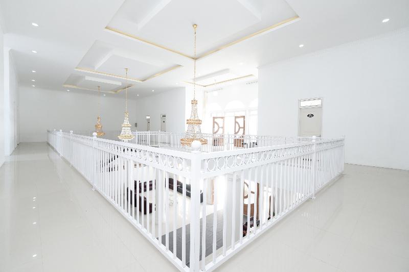 Hotel Griya Rw Family Guest House Redpartner