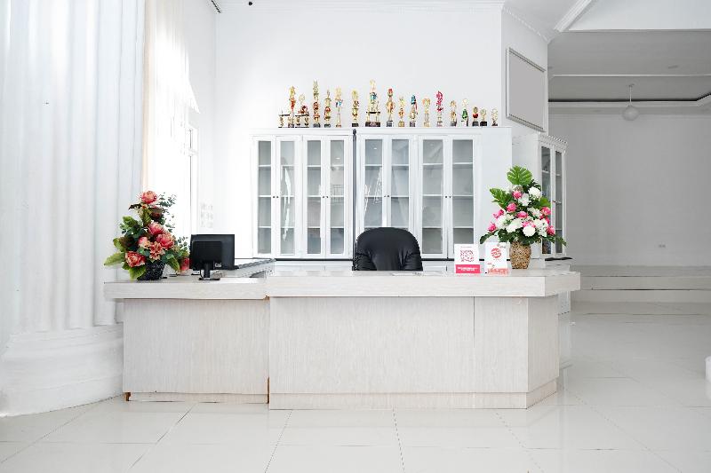 Hotel Griya Rw Family Guest House Redpartner