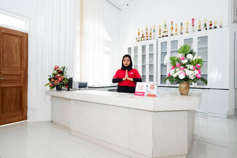 Hotel Griya Rw Family Guest House Redpartner