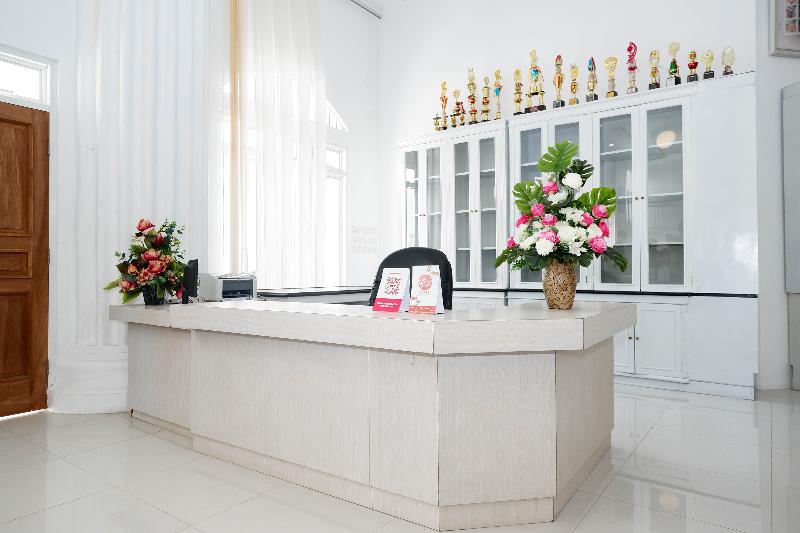 Hotel Griya Rw Family Guest House Redpartner