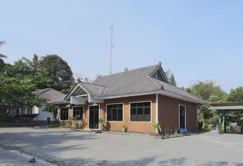 فندق Oyo 1959 Penginapan Kepurun Pawana Indonesia