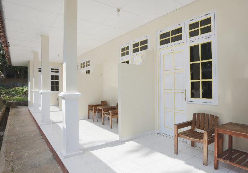 فندق Oyo 1959 Penginapan Kepurun Pawana Indonesia