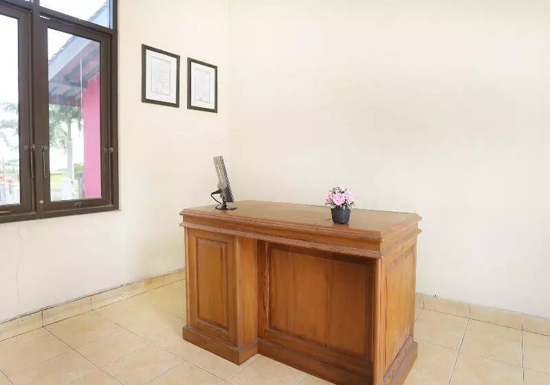 ホテル O Penginapan Kepurun Pawana Indonesia