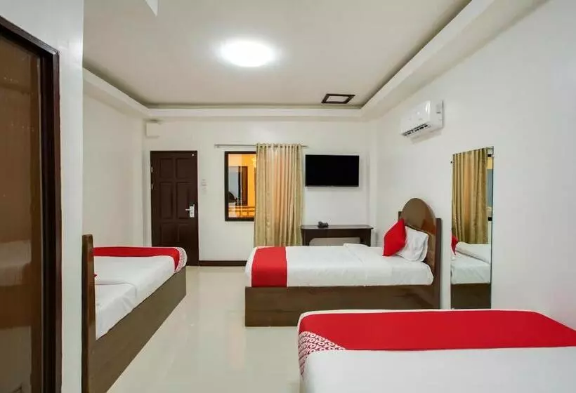 Hotelli Oyo 459 Offshore Suites