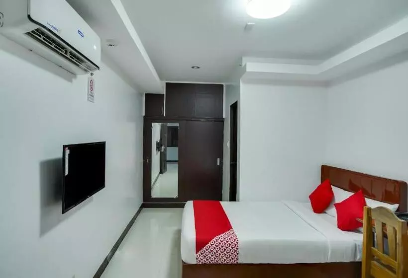 Hotelli Oyo 459 Offshore Suites