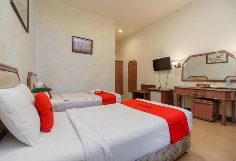 فندق Reddoorz Near Transmart Pangkal Pinang