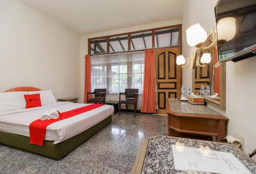 فندق Reddoorz Near Transmart Pangkal Pinang