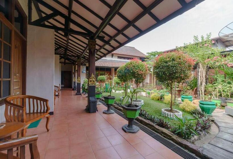 فندق Reddoorz Near Transmart Pangkal Pinang