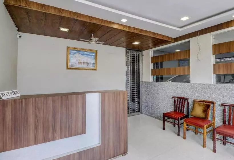 Hotelli Spot On 63835 Jannat Manzil