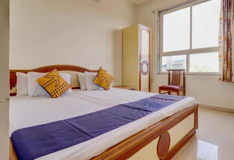 هتل Spot On 63835 Jannat Manzil