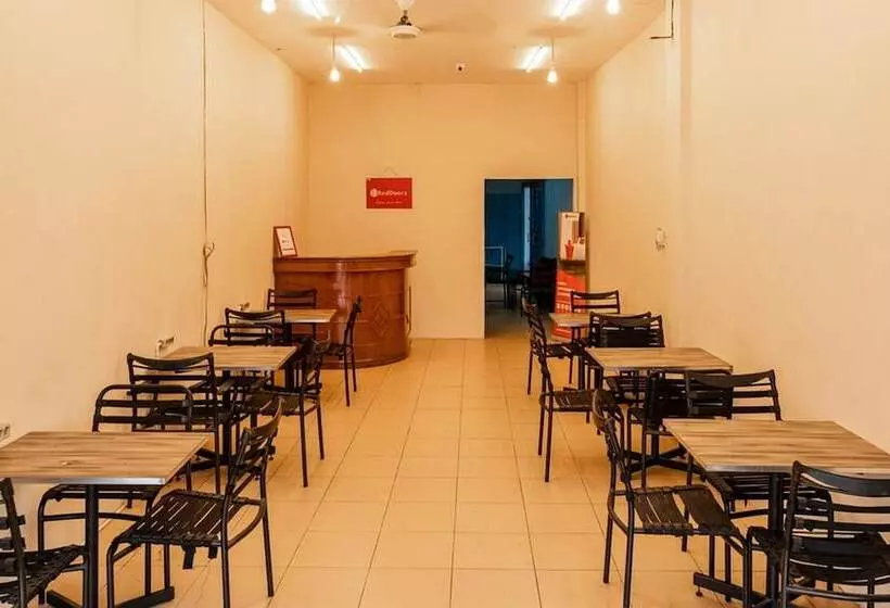 ペンション Reddoorz Syariah @ Jalan Setiabudi Medan 3