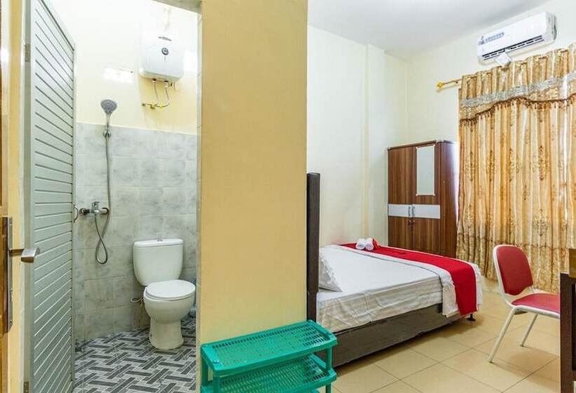 פנסיון Reddoorz Syariah @ Jalan Setiabudi Medan 3