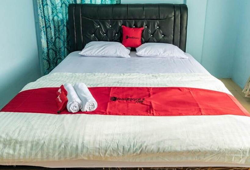 פנסיון Reddoorz Syariah @ Jalan Setiabudi Medan 3