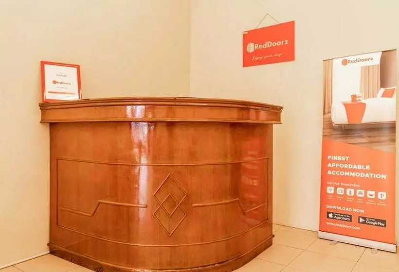 ペンション Reddoorz Syariah @ Jalan Setiabudi Medan 3