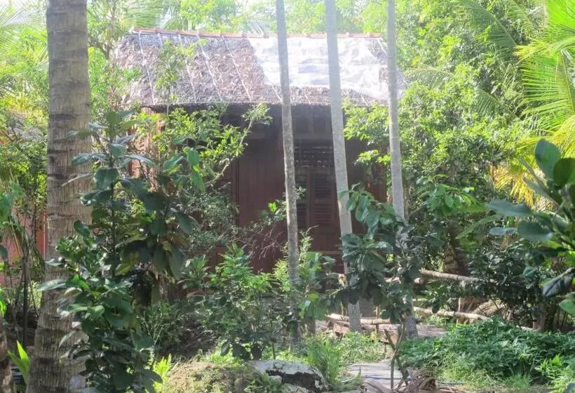 هتل Homestay Xóm Dừa Nước