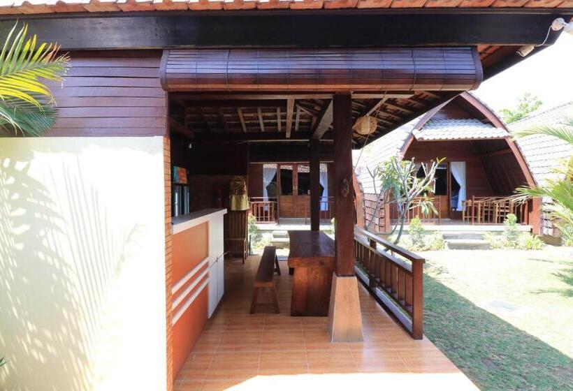 בית מלון כפרי Lilis Aksito Akusara