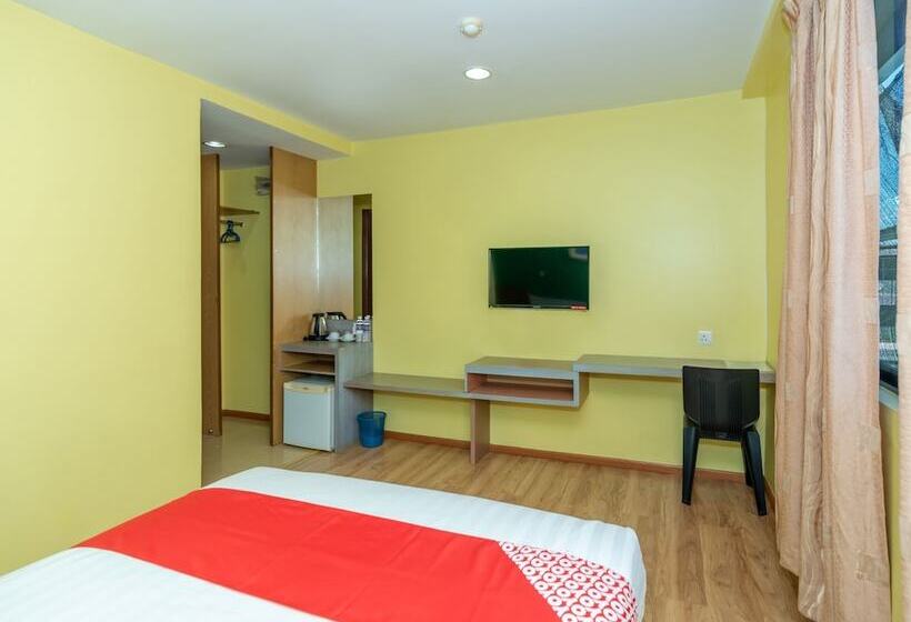 فندق Capital O 89538 Ocean