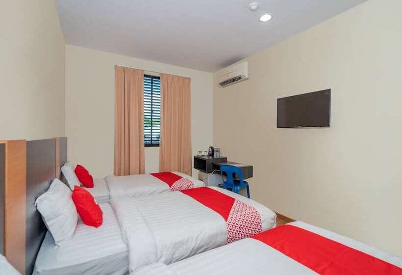 فندق Capital O 89538 Ocean