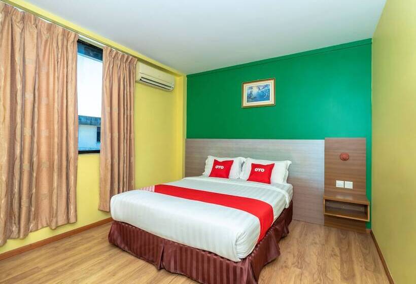 فندق Capital O 89538 Ocean