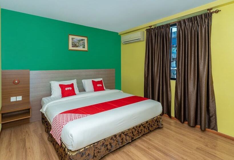 فندق Capital O 89538 Ocean