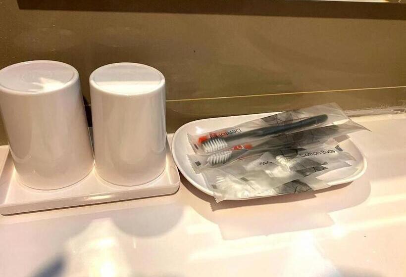 هتل The Thames Pool Access Resort & Villa Sha Extra Plus