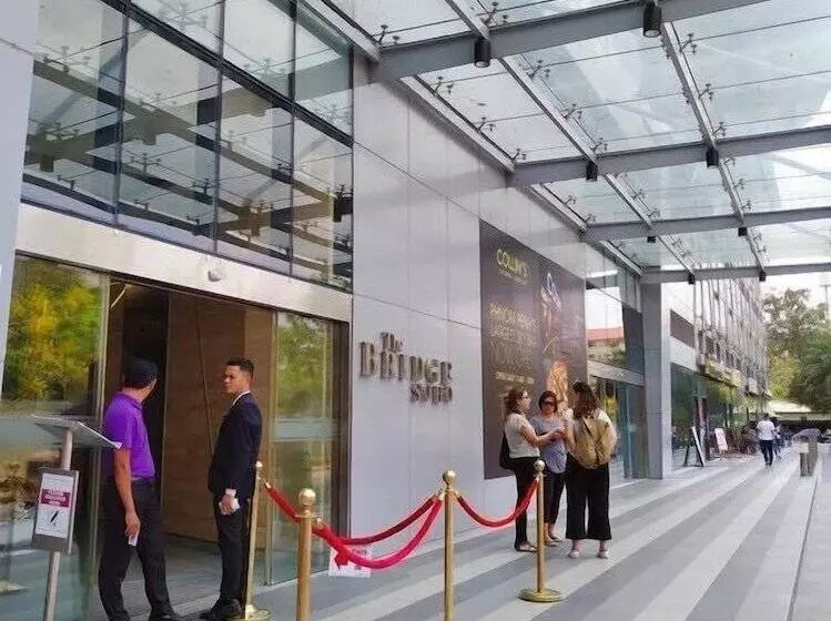 هتل Zhongxin Holiday