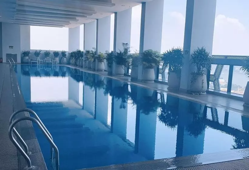 هتل Zhongxin Holiday