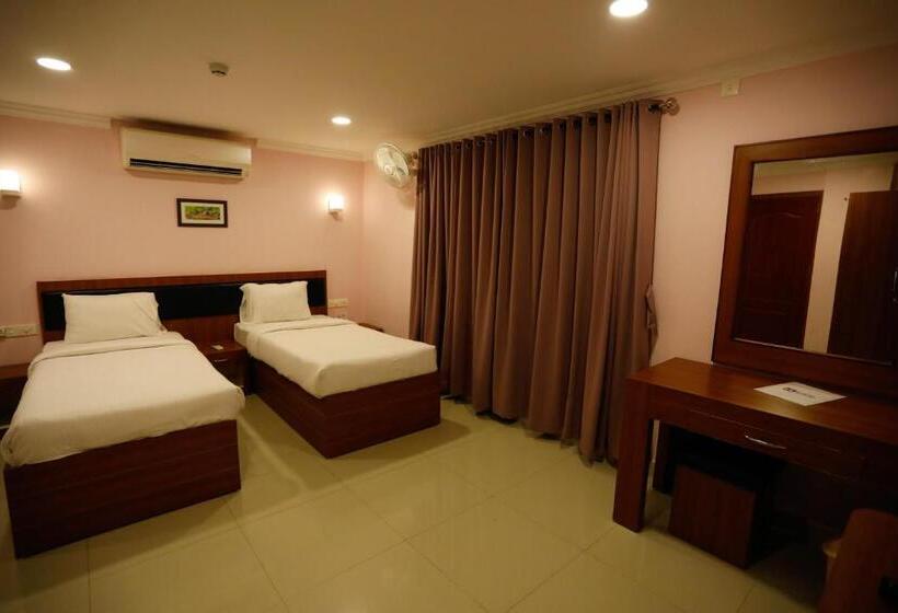 Luxora Hotel And Spa