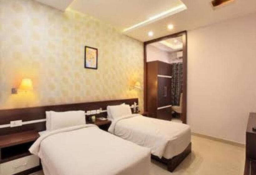 Luxora Hotel And Spa