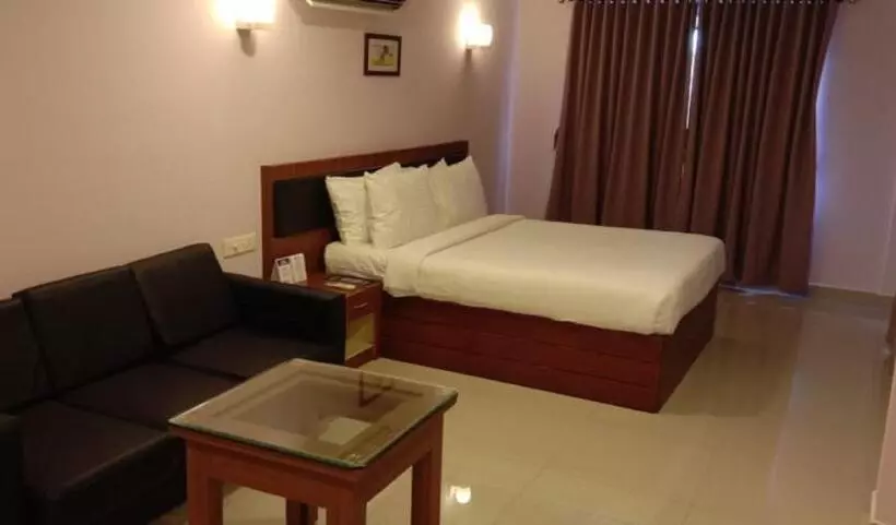 Luxora Hotel And Spa