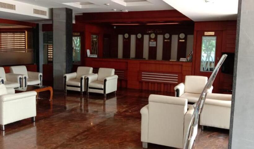 Luxora Hotel And Spa