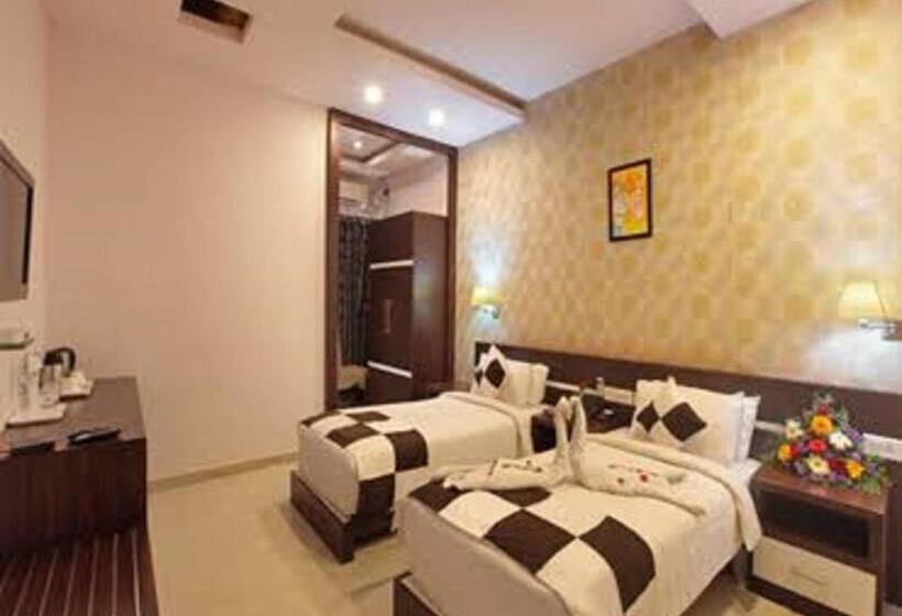 Luxora Hotel And Spa