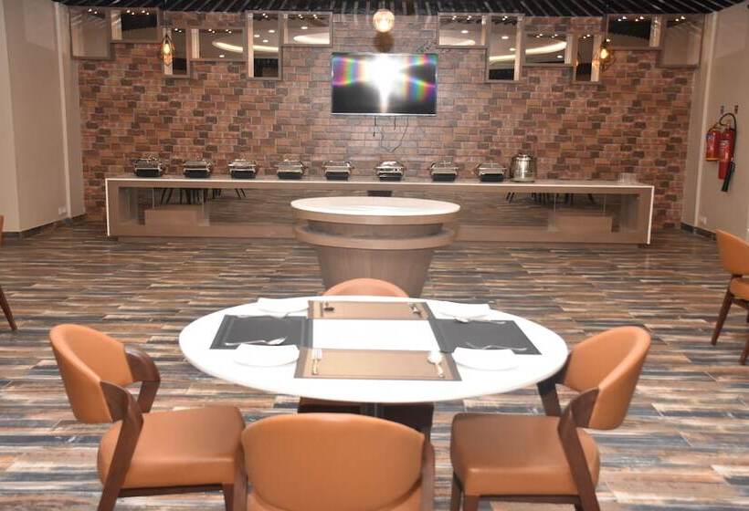 Mango Hotels Select Dwarka