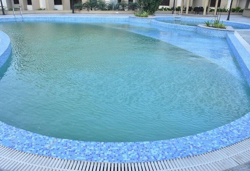 Mango Hotels Select Dwarka