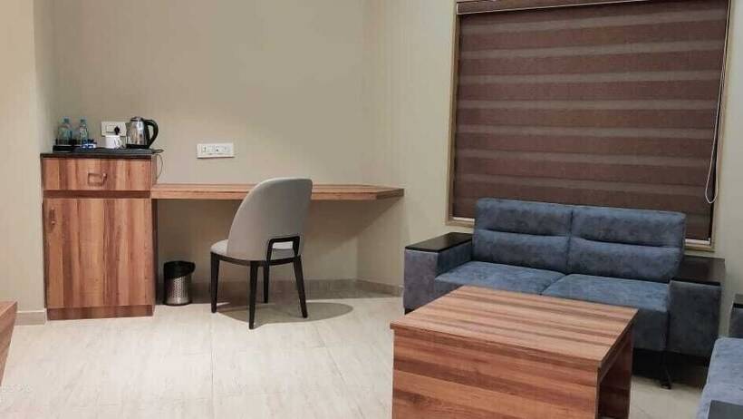 Mango Hotels Select Dwarka