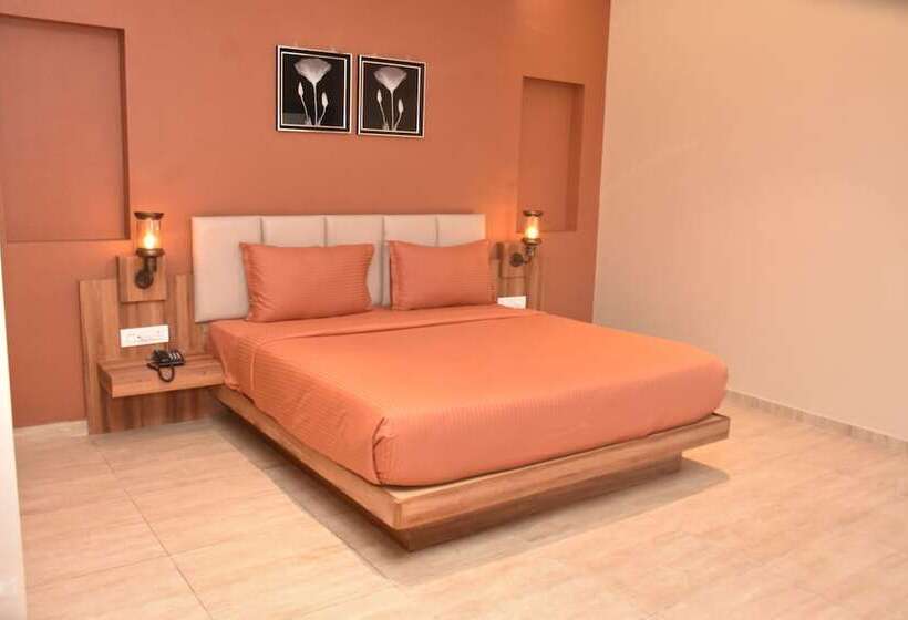 Mango Hotels Select Dwarka