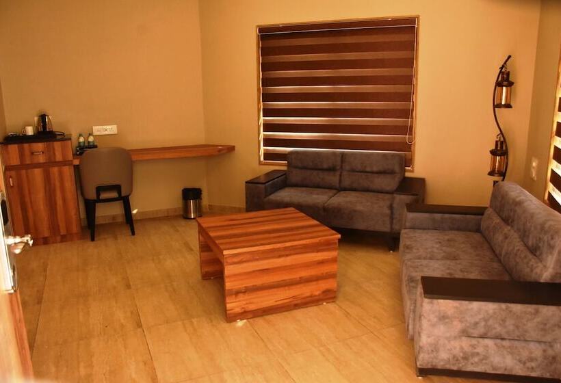 Mango Hotels Select Dwarka