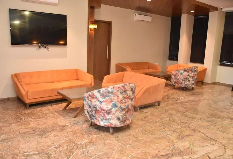 Mango Hotels Select Dwarka