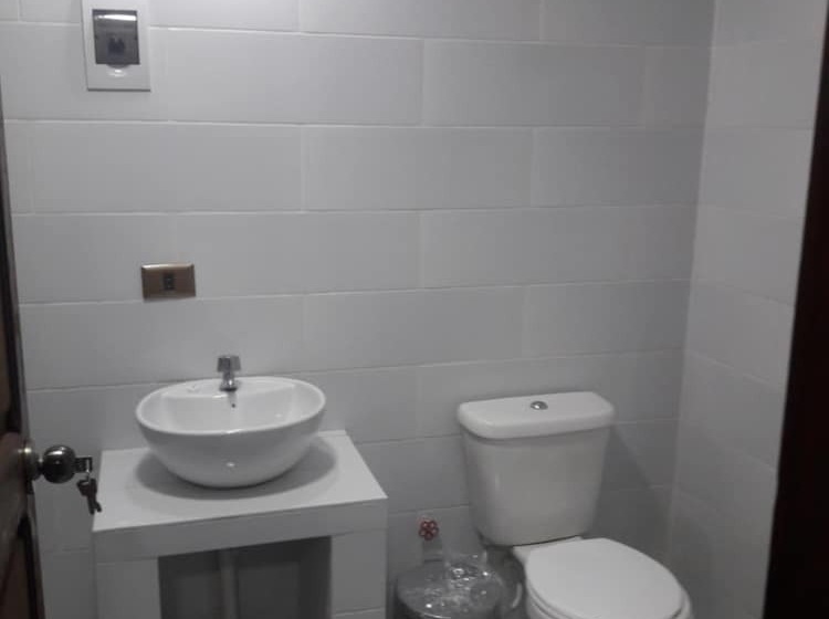 پانسیون Hostal Jerian