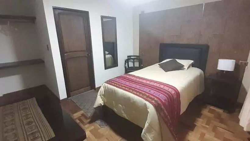 پانسیون Hostal Jerian